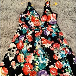 NWT Hot Topic Skull Dress